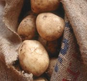 Свежий вкусный столовый картофель каратоп.опт и розница